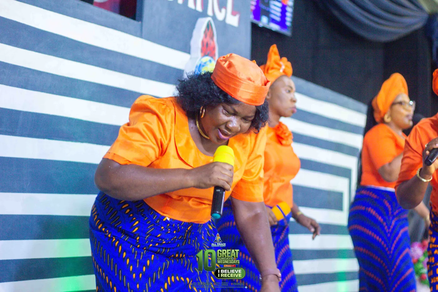 Praise & Worship Ministration
